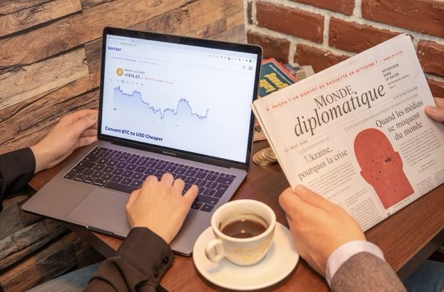 Competitive Intelligence: Bagaimana Market Research Membantu Perusahaan Mengungguli Kompetitor Secara Berkelanjutan